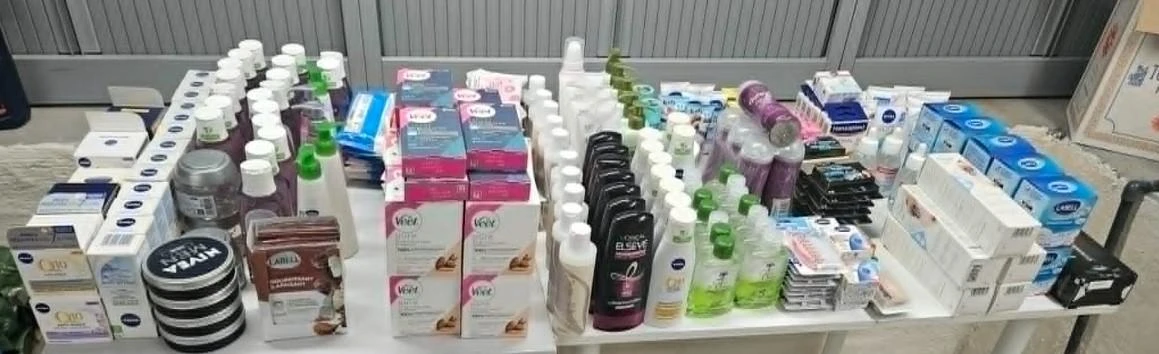 Lote de cosméticos e produtos de limpeza, tudo ou por peças – photo 17